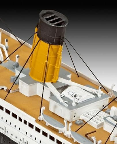 Revell of Germany RMS Titanic Plastic Model Kit thumbnail 5