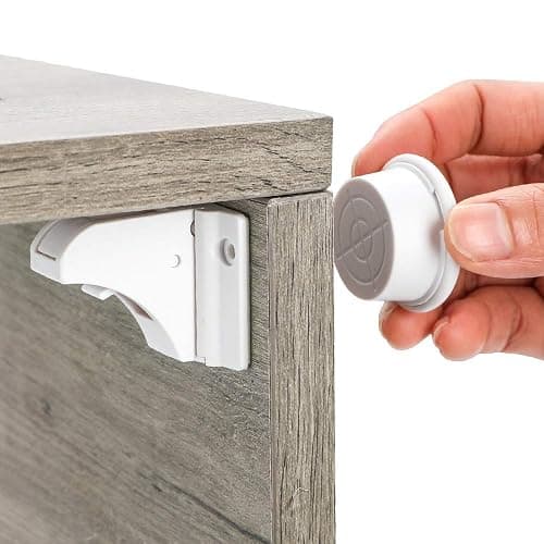 Safety Locks, Magnetic Safety Locks, Invisible Safety Latch Lock for Cupboard, Cabinet and drawer, Child Proof, Easy to Install Kit, With Extra 3M Adhesive Tapes,10 Locks 2 Keys - Image 1
