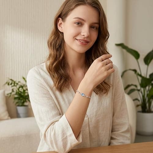 AXOMY Moonstone Bracelet 925 Sterling Silver Triple Moon Bracelets Moon Star Jewelry Gift for Women thumbnail 3