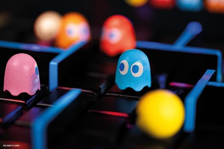 Quoridor Pac-Man | Fun Game for The Whole Family | Classic Arcade Game| Ages 8+ | 2 to 5 Players | 15 Minutes thumbnail 5