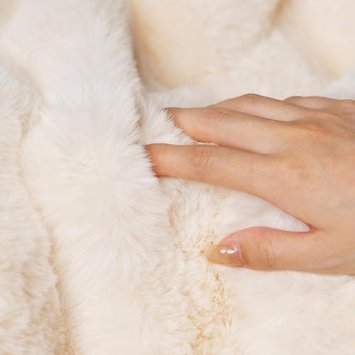 DREAMLANDING Faux Rabbit Fur Luxury Plush Sherpa Throw Blanket Reversible Fuzzy Warm Cozy Fluffy Fur Blanket for Bed Sofa Couch Home Decor (Cream, 130 * 150cm) thumbnail 6