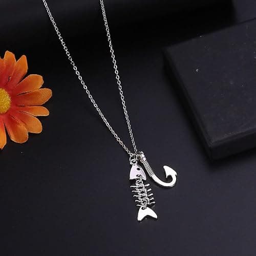 Goth Necklace Earrings for Women Y2K Grunge Accessories Emo Jewelry Gothic Fish Bone Weird Punk Fishing Necklace Fish Skeleton Dangle thumbnail 3