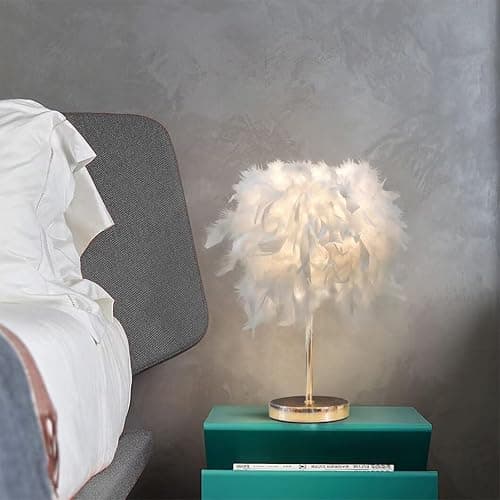 GUANSHAN Weiße Feder-Tischlampe, Nachttischlampe mit goldenem Sockel, Feder-Tischleuchte, Schreibtisch-Lampenschirm für Schlafzimmer, Heimdekoration, Fotografie-Requisiten thumbnail 3