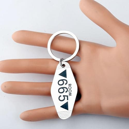 FAADBUK Video Game Gift Video Game Lover Gift Oceanview Keychain for Gamer thumbnail 3