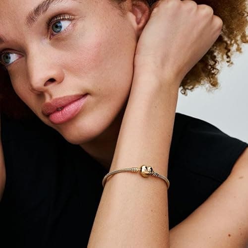 PANDORA Moments Schlangen-Gliederarmband mit Herz-Verschluss aus Sterling Silber mit vergoldeter Metalllegierung, Kompatibel Moments, Größe:18, 563050C00-18 thumbnail 2