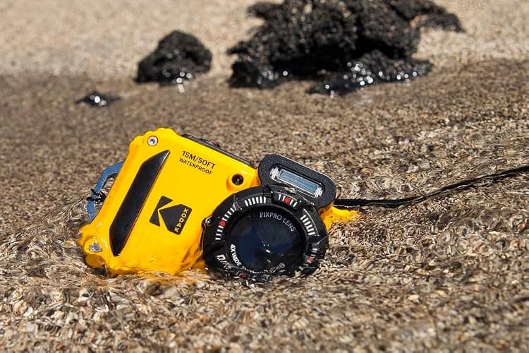 KODAK PIXPRO WPZ2 16MP Waterproof Digital Camera, 15m, 4X Zoom, Yellow | 1080p Full HD Video, 27mm Wide Angle Lens, 2.7 Inch LCD, Shockproof 2m, Wi-Fi, Snorkeling and Beach Camera thumbnail 7