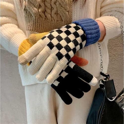 Plaid Winter Gloves with Touch Screen for Women Girls Checkered Double Layer Cold Weather Gloves Thick Thermal Plush Mittens thumbnail 5