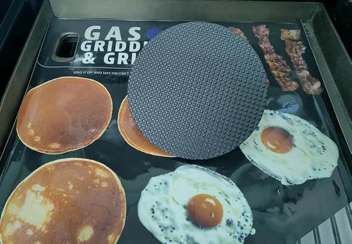 Firsgrill Burger Press 7.08" Round,Heavy-Duty Cast Iron Smash Burger Press Meat Steak With Wood Handle for Blackstone Camp chef Pitboss Weber Griddle Grills(Round) thumbnail 2