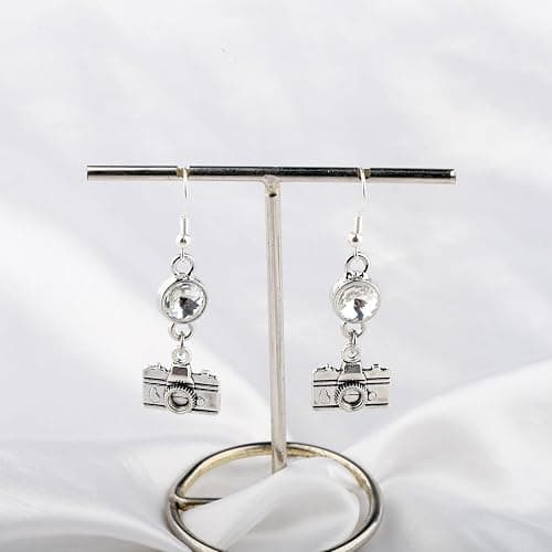 FAADBUK Video Game Inspired Gift Chloe and Max Gift Video Game Bracelet thumbnail 3