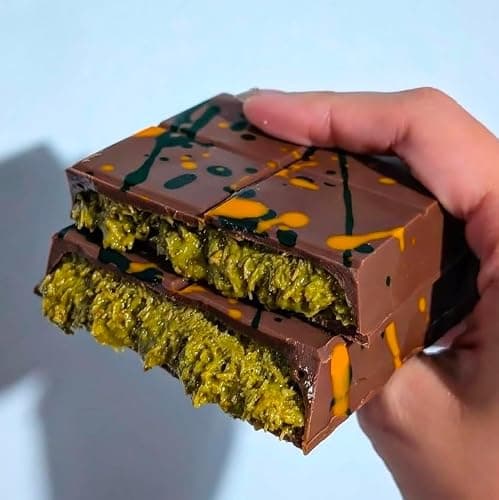 Premium Dubai Chocolate Bar: Pistachio & Kunafa Delight, 100g - Authentic UAE Import with Kataifi Pastry, Exquisite Pistachio Chocolate Experience, Made in Dubai, Viral Treat thumbnail 3