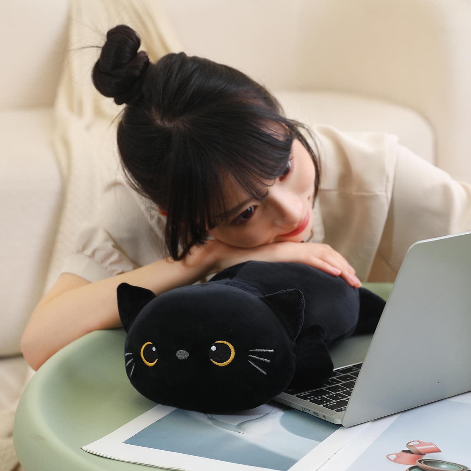 SQEQE Weighted Black Cat Plush, Weighted Black Cat Stuffed Animal, Cute Plushies Soft Pillow Toy Present for Kids Adults 35 CM, 0.7 KG thumbnail 8