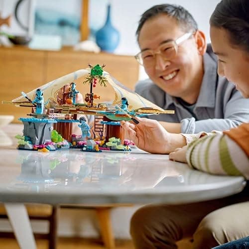 Lego Avatar: The Way of Water Metkayina Reef Home 75578, Building Toy Set with Village, Canoe, Pandora Scenes, Neytiri and Tonowari Minifigures, Movie Set thumbnail 2