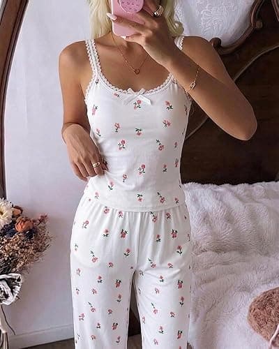 ChicMe Couture Women's Pajamas Set 2 Piece Ditsy Floral Print Lace Cami Top and Pants Loungewear with Pockets Sleepwear thumbnail 5