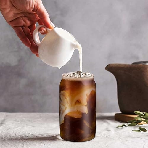 Iced drink glass thumbnail 4