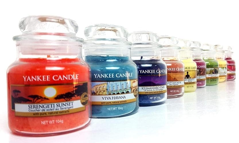 3 x Official Yankee Candle Assorted Fragrances Lucky Dip Signature Classic Small Mini 104g Jars thumbnail 3