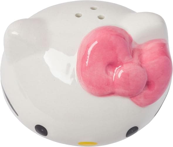 Silver Buffalo Sanrio Hello Kitty And My Melody 3D Sculpted Ceramic Salt and Pepper Shaker Set thumbnail 4