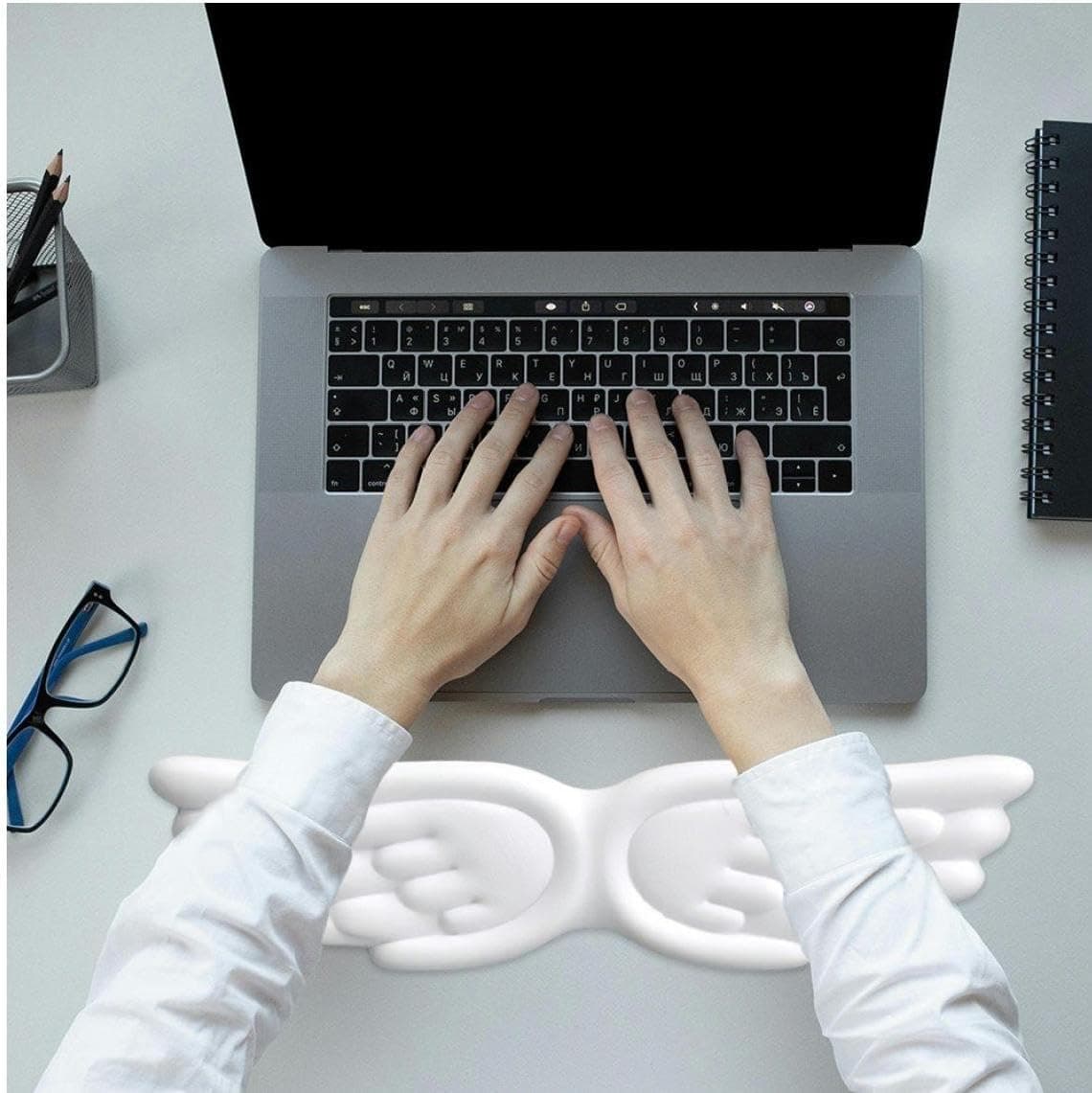 Keyboard Wrist Rest, Angel Wings, Anti-Slip Sole, Wrist Cushion, Computer Cushion, Wrist Rest, Memory Foam, PU Material, Memory Cotton, Reduce Fatigue, Pain Relief, Computer, Laptop, Home Office, Pc Game (White) thumbnail 3