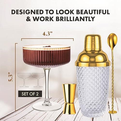 Vemacity Kit Cocktail - Shaker. Cocktail Professionale con Coperchio Oro 450ml + 2 Bicchieri Martini con Bordi Oro + Cucchiaio Bar e Jigger | Set Elegante per Barman | Ideale per Fare un Regalo thumbnail 3