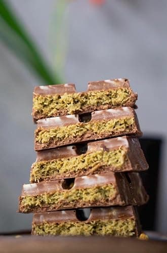Premium Dubai Chocolate Bar: Pistachio & Kunafa Delight, 100g - Authentic UAE Import with Kataifi Pastry, Exquisite Pistachio Chocolate Experience, Made in Dubai, Viral Treat thumbnail 6
