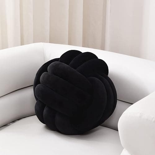 Soft Knot Pillow - Image 1
