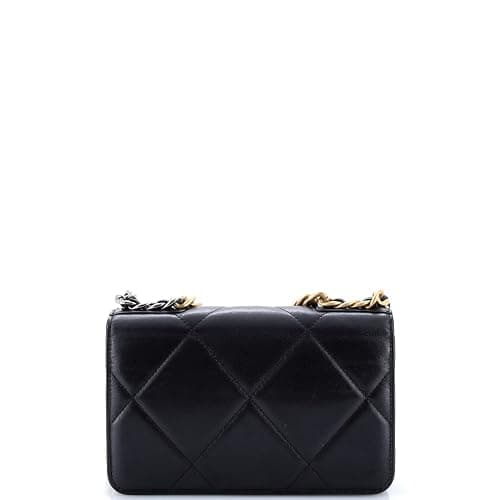 Chanel, Pre-Loved 19 Wallet on Chain Quilted Lambskin, Black thumbnail 3