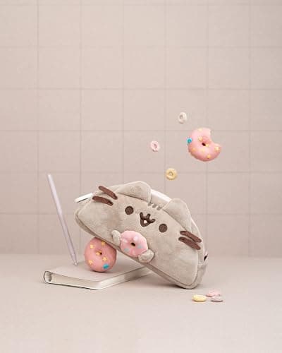 Grupo Erik Pusheen Astuccio in Peluche | Kawaii Gadget | Astuccio Scuola Portapenne, Chiusura Zip, Grafiche Ricamate, Cancelleria, Back to School, 20 x 9 x 5 cm thumbnail 8