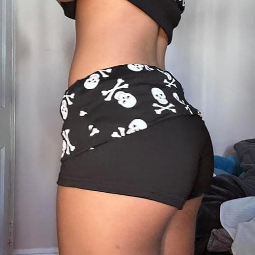 Fold over skull shorts thumbnail 2
