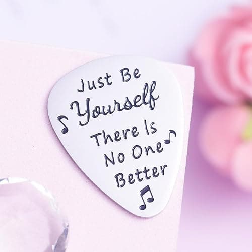 Taylor - Púa de guitarra con cita inspiradora, regalos para amantes de la música, para niñas y niños, púas de guitarra de acero inoxidable thumbnail 5