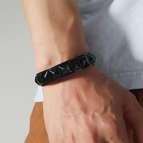 Ulekuke 4 Pcs Punk Rock Leather Studded Bracelets for Men Women 80s Gothic Spike Cuff Bracelet Set Emo Accessories for Rocker Outfits thumbnail 6
