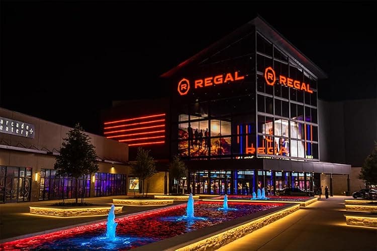 Regal Entertainment Gift Card $50 thumbnail 2