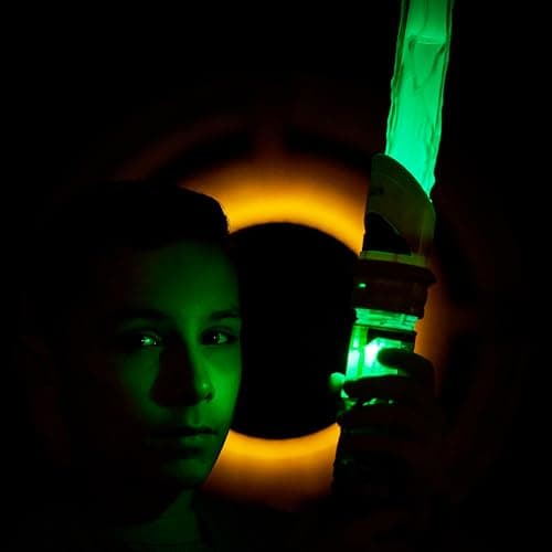 STAR WARS Power Crystal Lightsaber, 7 Colors & 10 Crystals, 50+ Color-Changing Combinations, Lights & Sounds, Toys for Boys & Girls, Kids, Ages 4+ thumbnail 4