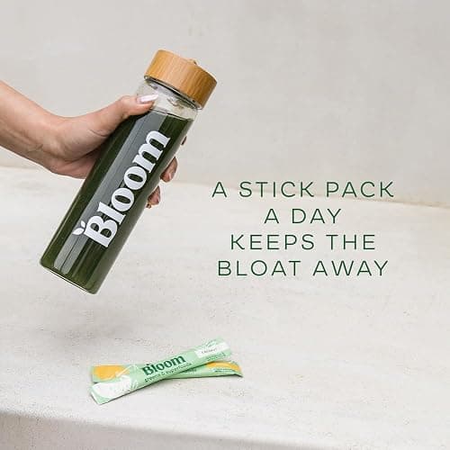 Bloom Nutrition Greens and Superfoods Powder Packets for Digestive Health, Greens Powder, Digestive Enzymes, Probiotics, Spirulina, Chlorella for Bloating & Gut Support, 15 Stick, Strawberry Kiwi thumbnail 6