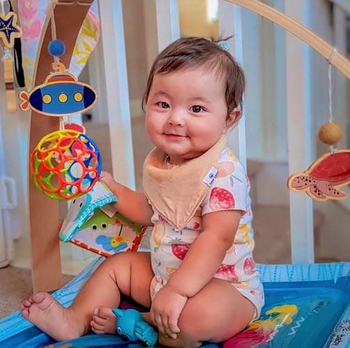 Diaper Squad 10-Pack Organic Cotton Baby Bibs for Baby Boy, Girl | Soft & Absorbent, Adjustable for 0-36 Months, for Drooling and Teething, 6-Layer thumbnail 8