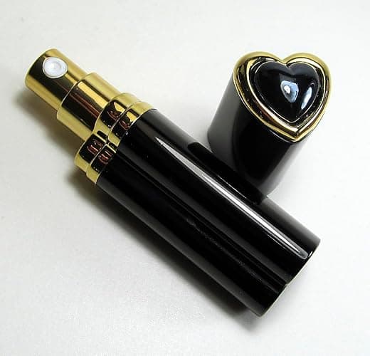 Alice-Aliya Heart shape Perfume Atomizer with refillable and leakage-proof atomizer pump. (Black + Black heart version) - Image 1