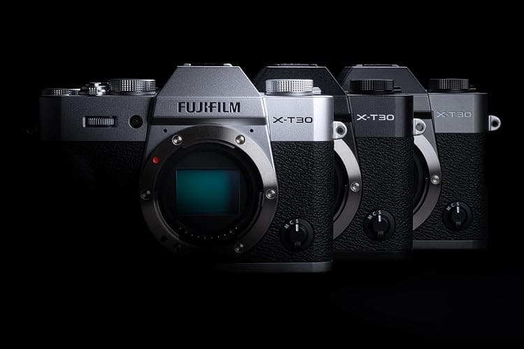 FUJIFILM X-T30 III Mirrorless Camera Body, with XC13-33mm Lens Kit, Charcoal Silver - Image 1