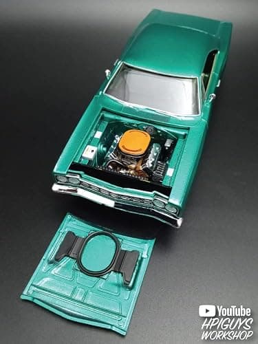 AMT 1968 Plymouth Road Runner Customizing Kit 1:25 Scale Model Kit thumbnail 6