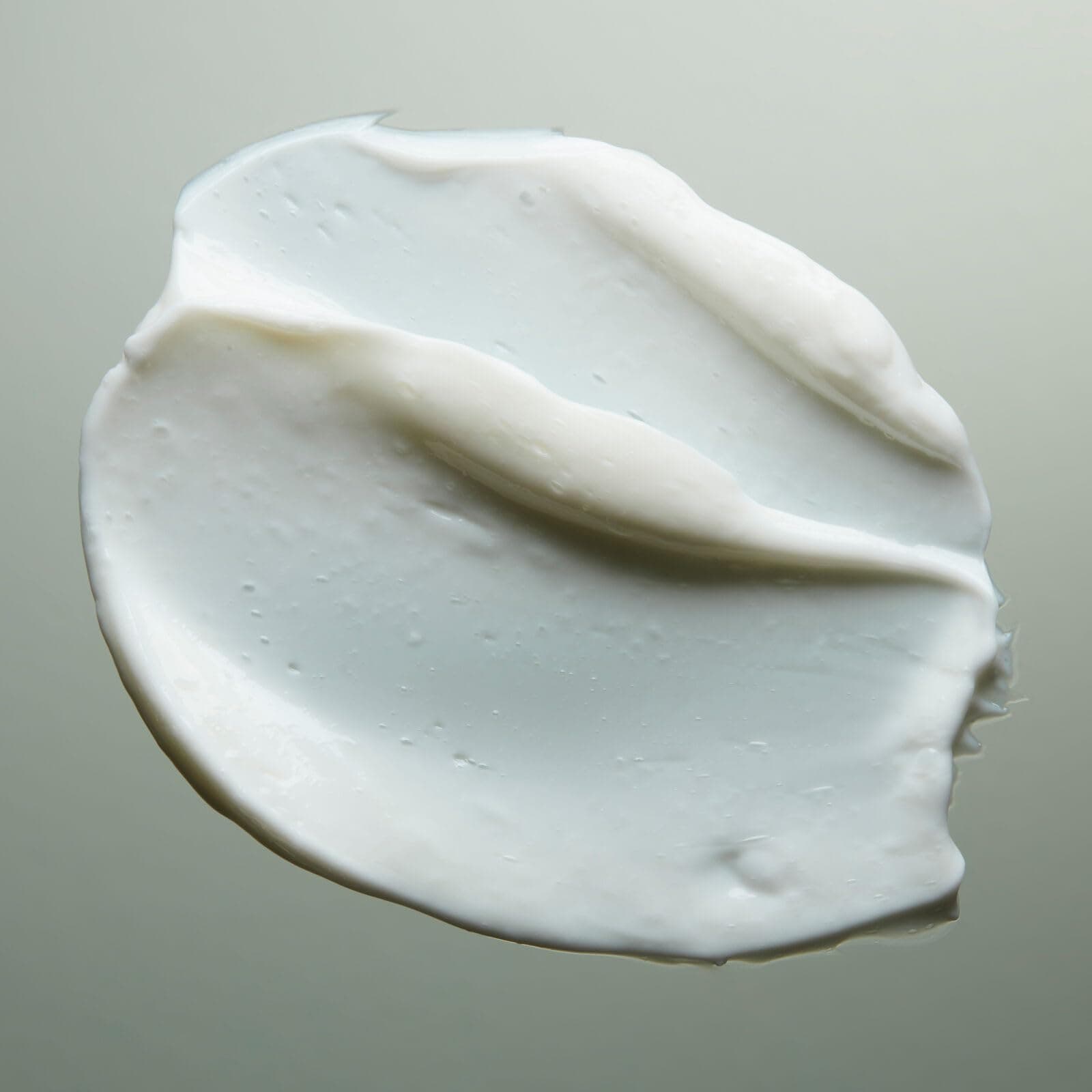 endota Organics Nurture Moisture Rich Belly Butter 170 ml, a beautifully nourishing, natural belly butter to protect your skin during pregnancy. thumbnail 5