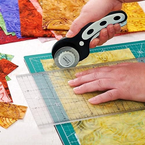 45mm Rotary Cutter with 7pcs Replacement Blades, Ergonomic Handle Rolling Cutter with Safety Lock for Fabric, Leather, paper, Crafting, sewing, Quilting, Perfect for Left & Right Hand(Black) thumbnail 2