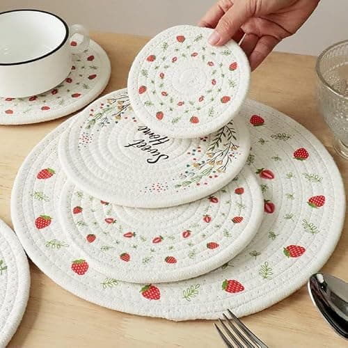 Aertai 3 Pieces Kitchen Pot Holders Set 100% Cotton Thread Weave, Trivet for Hot Pots and Pans, Hot Pads and Spoon Rest for Cooking and Baking by Diameter 7 Inches (Strawberry) thumbnail 6