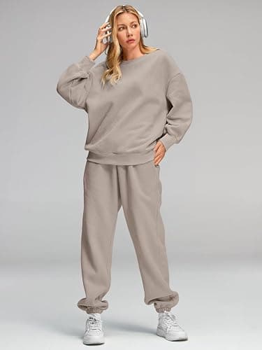 AUTOMET Womens 2 Piece Outfits Sweatsuit Lounge Sets Oversized Sweatshirt Baggy Sweatpants Fall Fashion with Pockets thumbnail 2
