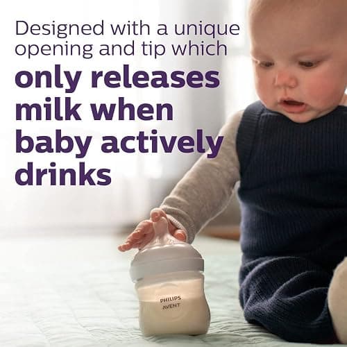 Philips Avent Natural Baby Bottle with Natural Response Nipple (Slow Flow, Flow 2), 4oz, 3-pack, SCY900/03 - Clear - 4oz - 3-pack thumbnail 3