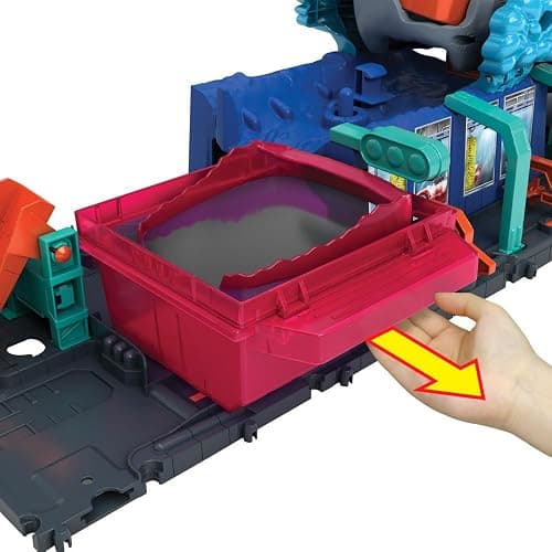 Hot Wheels City Track Set, Ultra Shark Car Wash with 1:64 Scale Color Reveal Toy Vehicle, Repeat Color-Change Feature, Storage thumbnail 5