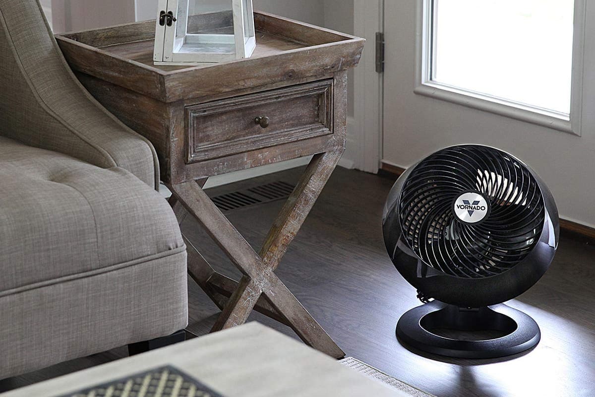 Vornado 660 Large Air Circulator – Whole-Room Vortex Air Flow – Black Finish – 4-Speed Electronic Controls – Adjustable Tilt-Head & Low-Noise Design – Ideal for Living Rooms, Bedrooms & Large Spaces thumbnail 4