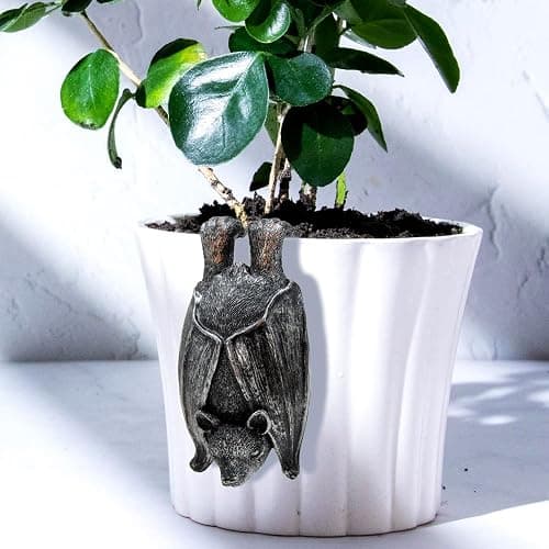 HPMAISON Plant Pot Hanger Bat Resin Statue Halloween Bat Garden Flower Pot Decoration Outdoor Decorative Sculptures Ornaments Figurine Weatherproof and UV Resistant thumbnail 2