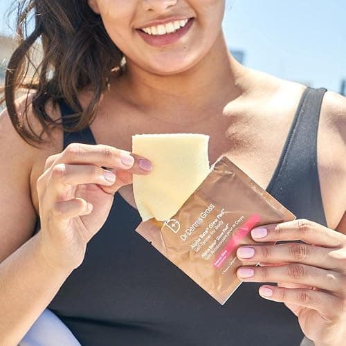 Dr Dennis Gross Alpha Beta Glow Pad Self Tanner, Intense Glow for Face: for Dull Skin Lacking Radiance & Glow, (20 Towelettes) thumbnail 6