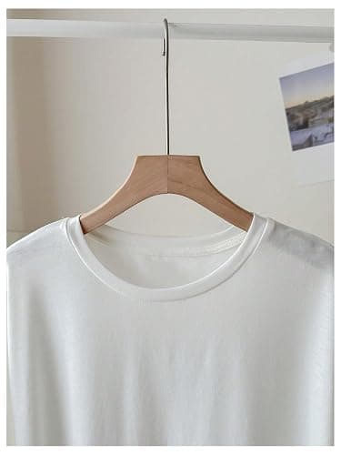 RoseSeek Women's Graphic Letter Tee Crew Neck Drop Shoulder Trendy Summer T Shirt Short Sleeve Vintage Car Print Top thumbnail 3