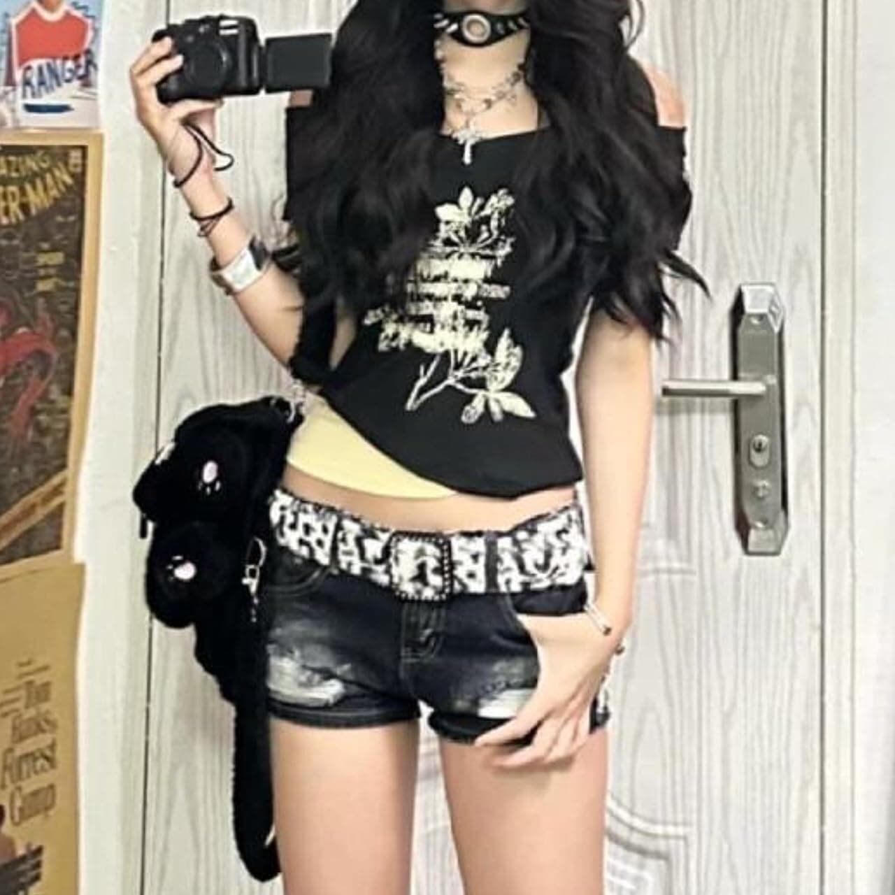 Women Y2k Emo Grunge Graphic Baby Tees Fake Two Piece Short Sleeve Vintage Crop Top 2000s Goth Alt Clothing Streetwear thumbnail 3
