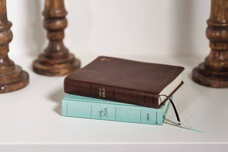 NIV, Journal the Word Bible (Perfect for Note-Taking), Double-Column, Cloth over Board, Teal, Red Letter, Comfort Print: Reflect, Take Notes, or Create Art Next to Your Favorite Verses thumbnail 8