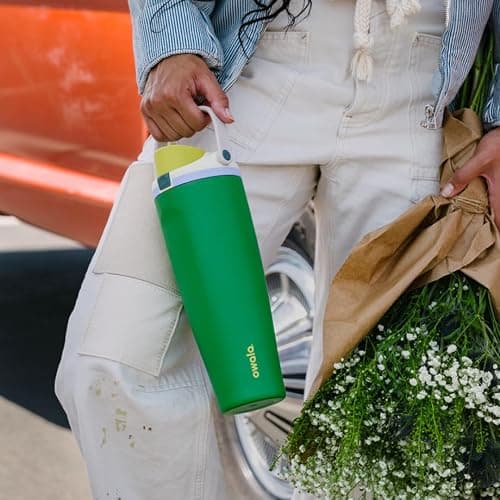 Owala FreeSip Sway Insulated Stainless Steel Water Bottle with Two-Way Spout, Built-In Straw and Bucket Handle, Made for Travel, School, and Sports, 40oz, BPA Free, Leak Proof, Putting Green thumbnail 2