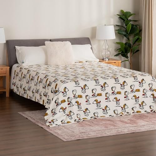 Berkshire Blanket Peanuts® VelvetLoft® Cute Character Snoopy Plush Blanket,The Flying Ace,Full/Queen 90 in x 90 in (Official Peanuts® Product) thumbnail 7